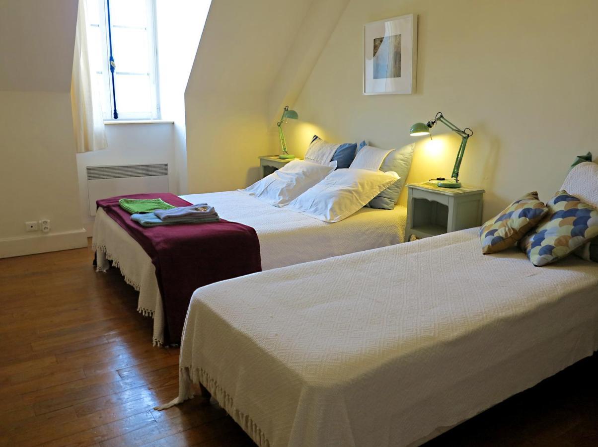 La Ferme De La Fosse Dionne Bed & Breakfast Tonnerre Exterior photo